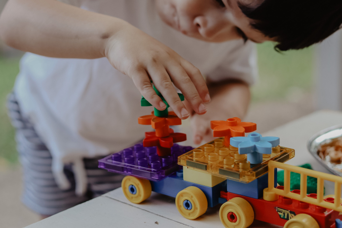 Set magnetic Magbrix Junior 24 piese patrate - compatibil cu caramizi de constructie tip Lego Duplo [8]