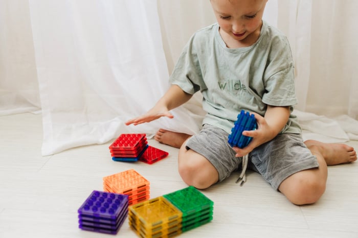 Set magnetic Magbrix Junior 24 piese patrate - compatibil cu caramizi de constructie tip Lego Duplo [5]