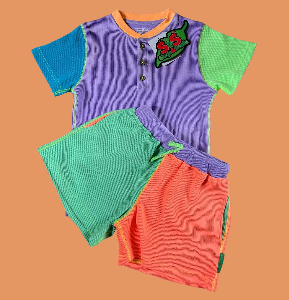 Set pantaloni scurți și tricou, bumbac organic gofrat, ediție limitată,  90’s dayglow [5]