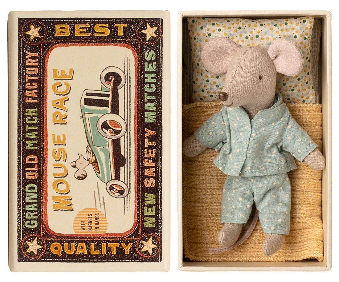 Jucarii creative - ACCESORII MAILEG - JUCARIE TEXTILA - Fratele mai mic de șoarece în cutie de chibrituri