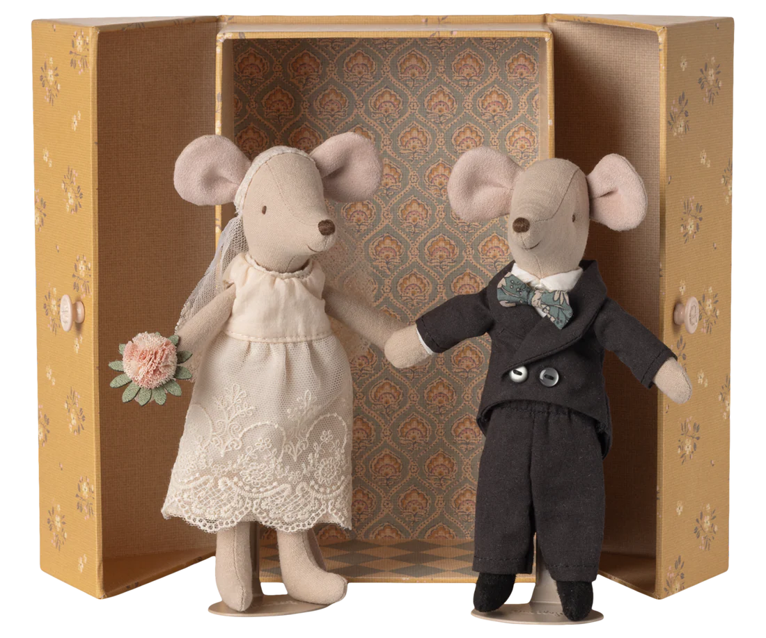 Jucarii creative - accesorii maileg - jucarie textila - Mire și mireasă într-o cutie, mama și tata șoarece