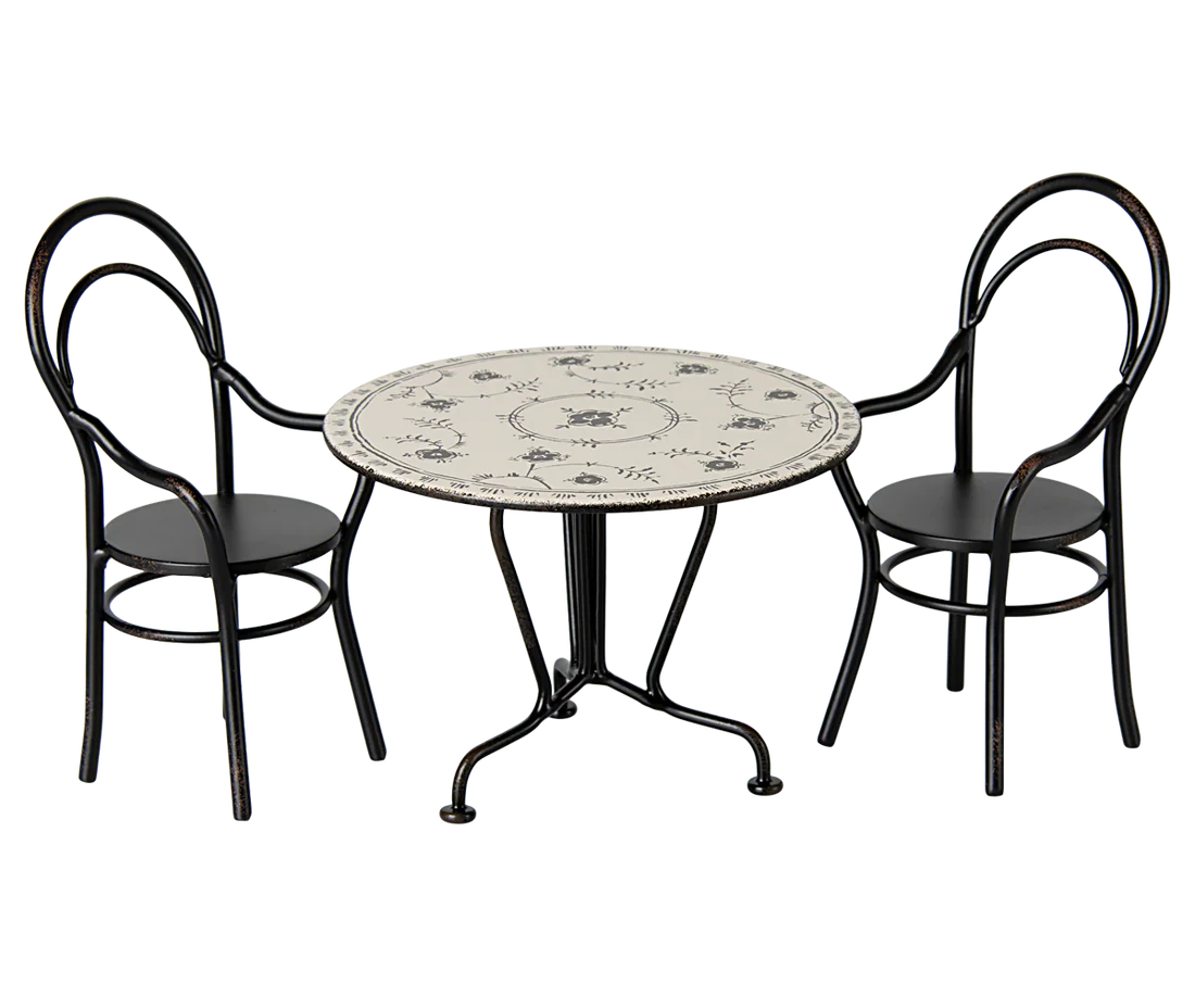 Produse - ACCESORII MAILEG - Masă de sufragerie cu 2 scaune