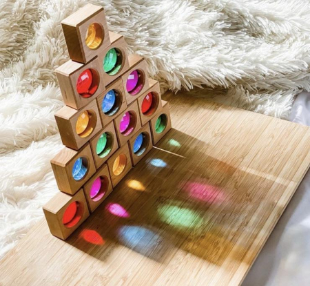 Set 25 cuburi din lemn cu fereastra colorata, Bauspiel [4]