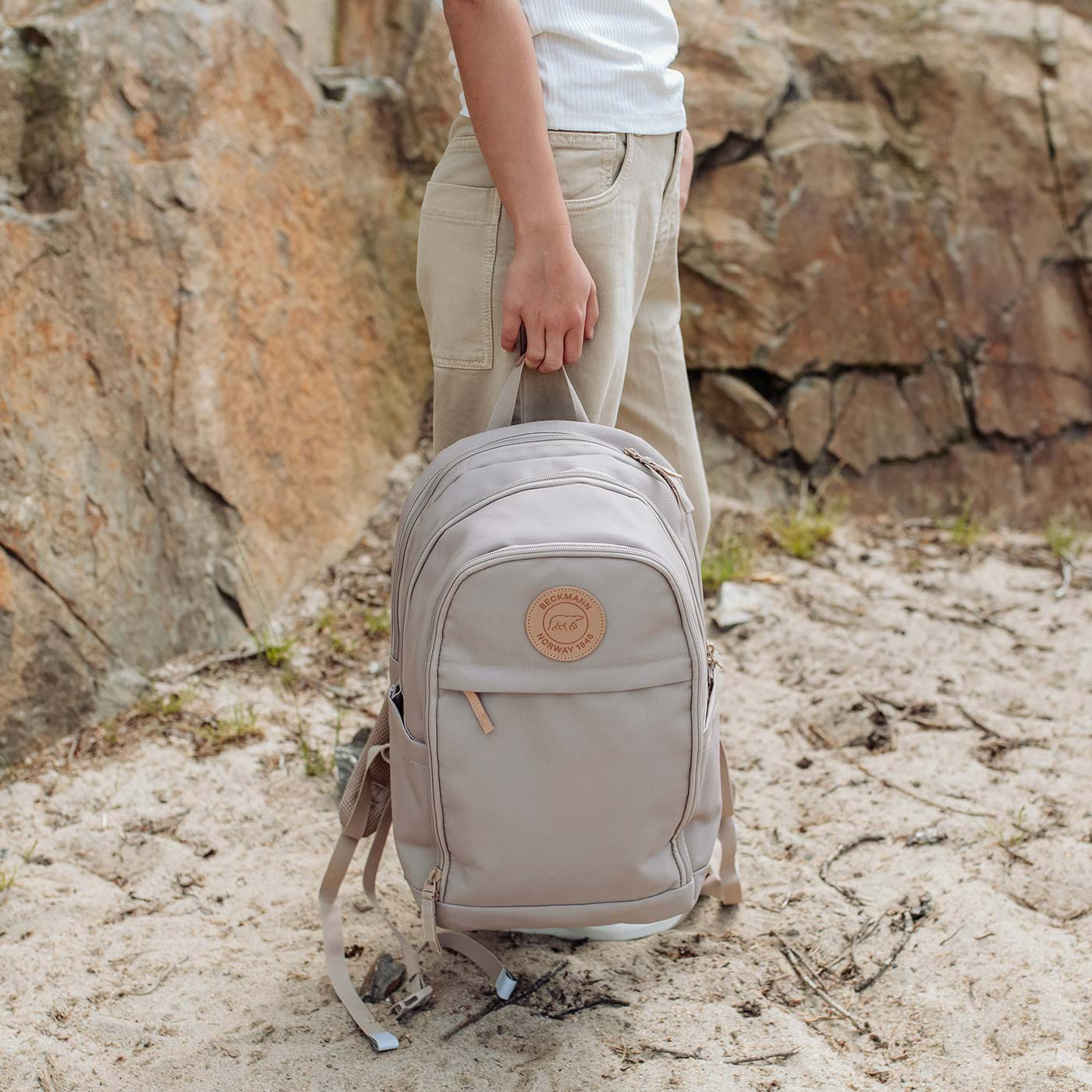 GHIOZDAN, RUCSAC ERGONOMIC, 26L, URBAN MIDI, BEIGE [1]