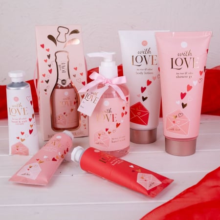 Crema hidratanta pentru maini, Tea Rose and Velvet, red, 60 ml [2]