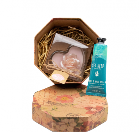 Set cadou crema de maini Sea Kelp 30 ml si lumanare [0]