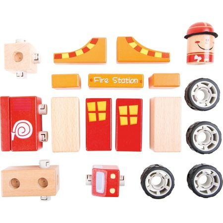 Set de constructii din lemn Legler Small Foot, Unitate pompieri [1]