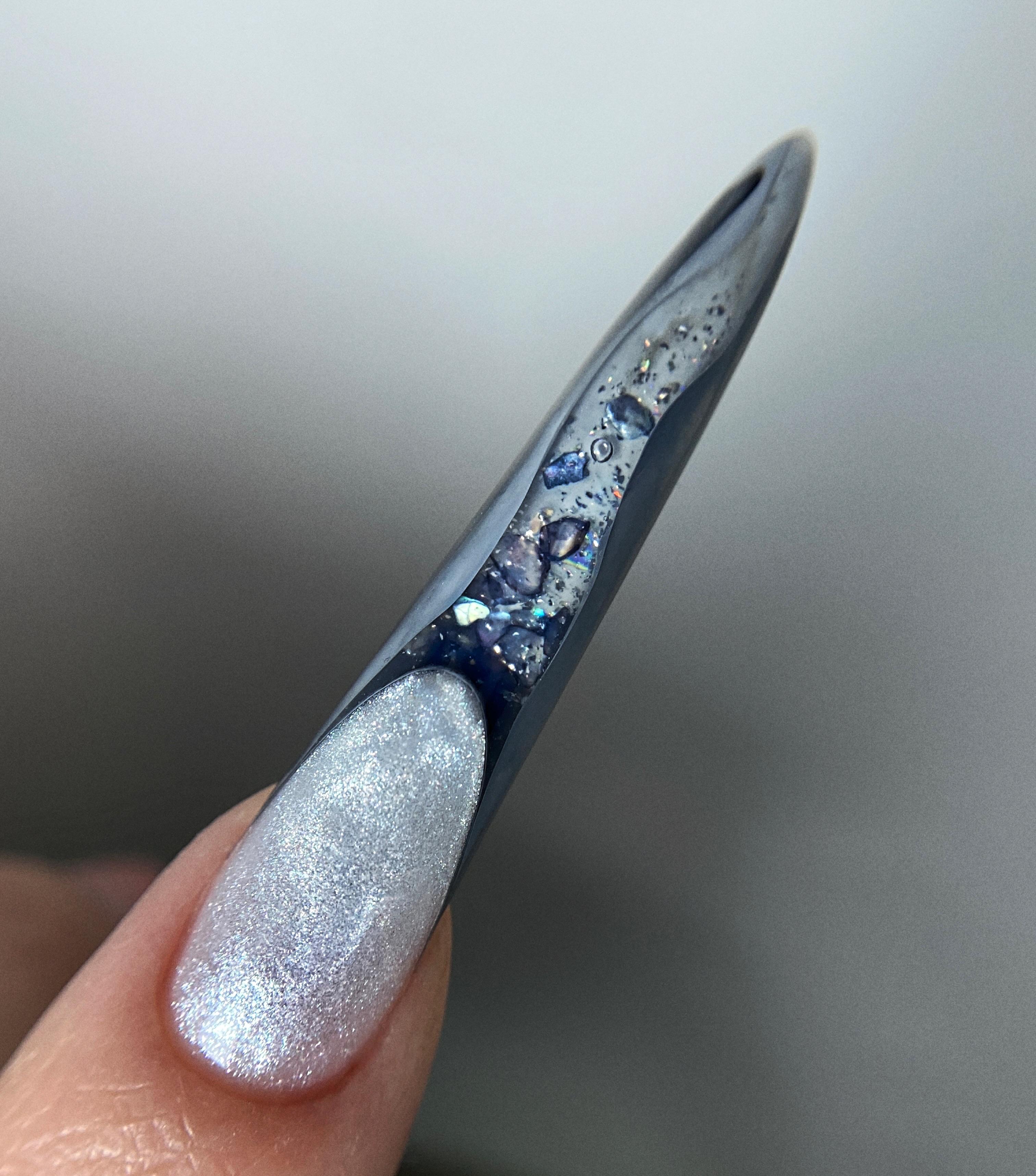 Unghii French ultra-lungi