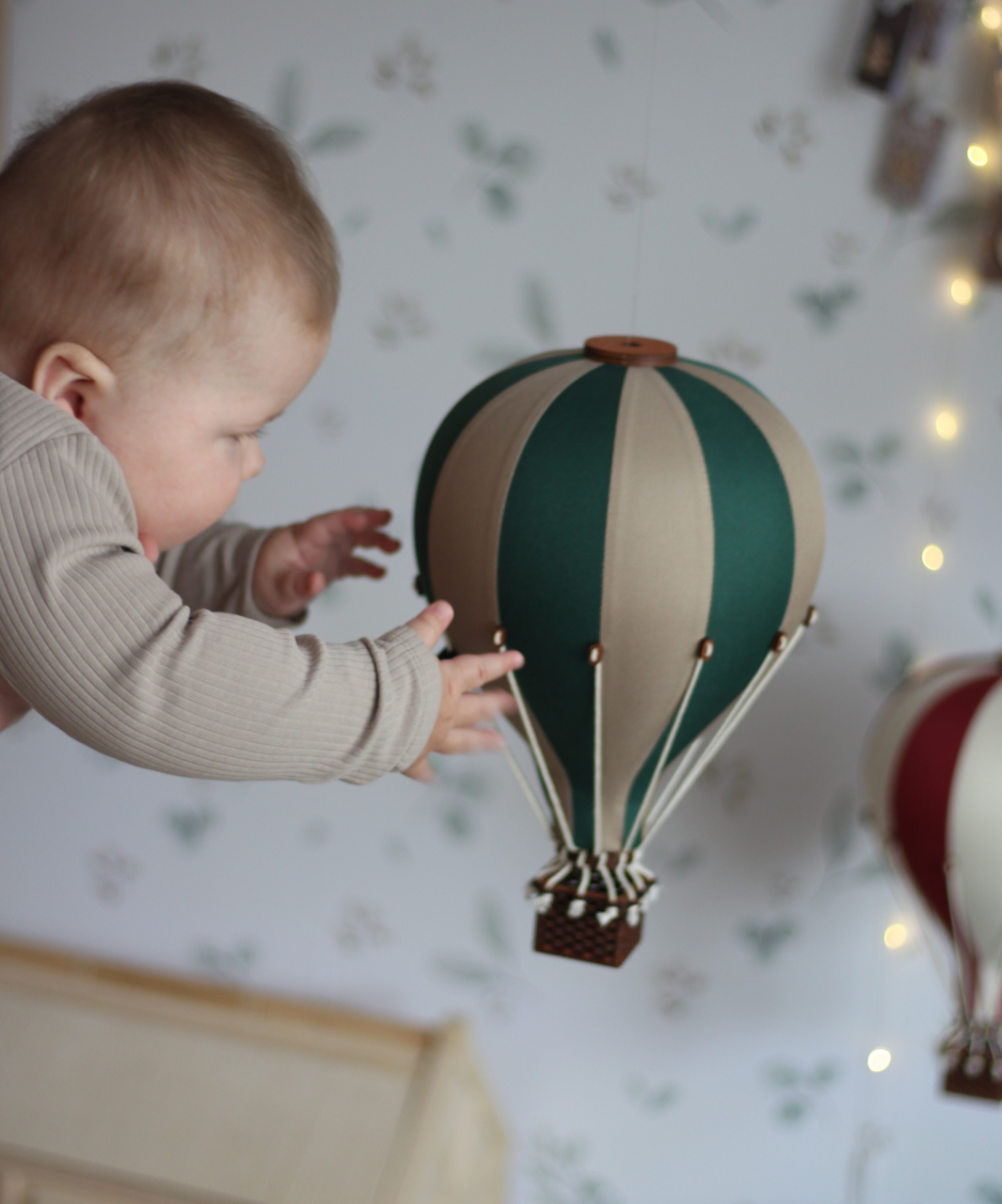 Balon decorativ cu aer cald bej verde 28 cm [9]