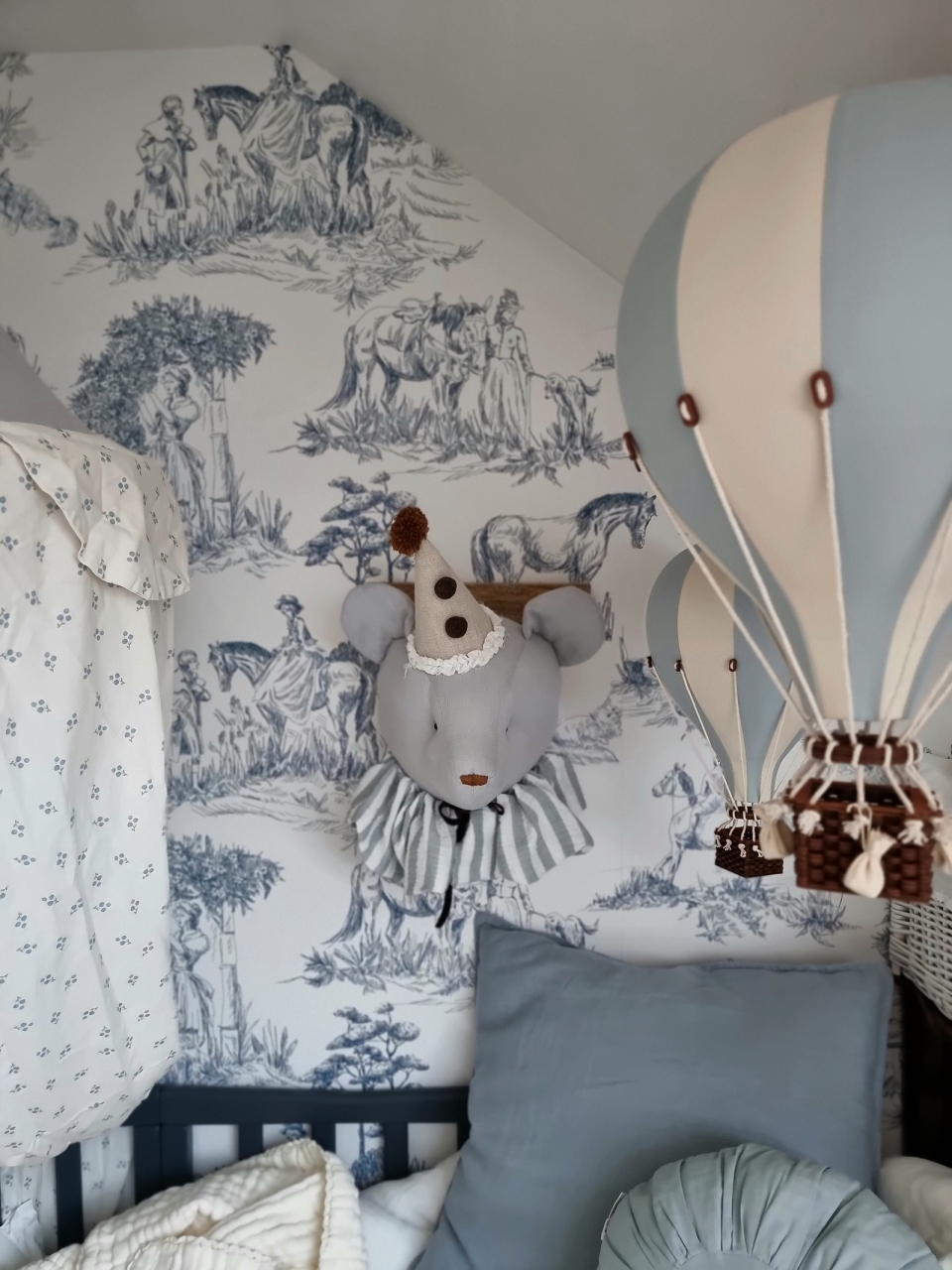 Balon decorativ cu aer cald Cream/Mint Grey 28 cm – Superballoon [7]