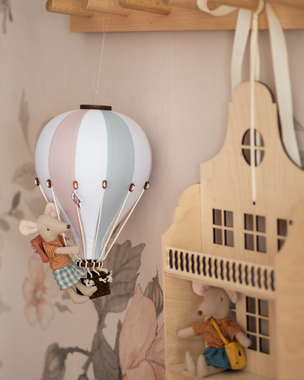 Balon decorativ cu aer cald roz bleu alb 33 cm [2]