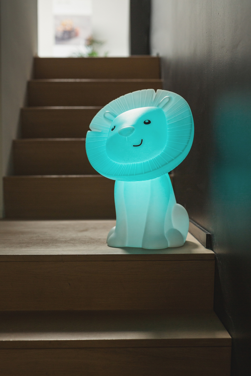 Lampă de veghe cu boxă bluetooth reîncărcabilă Hakuna Lion - Atelier Pierre [10]