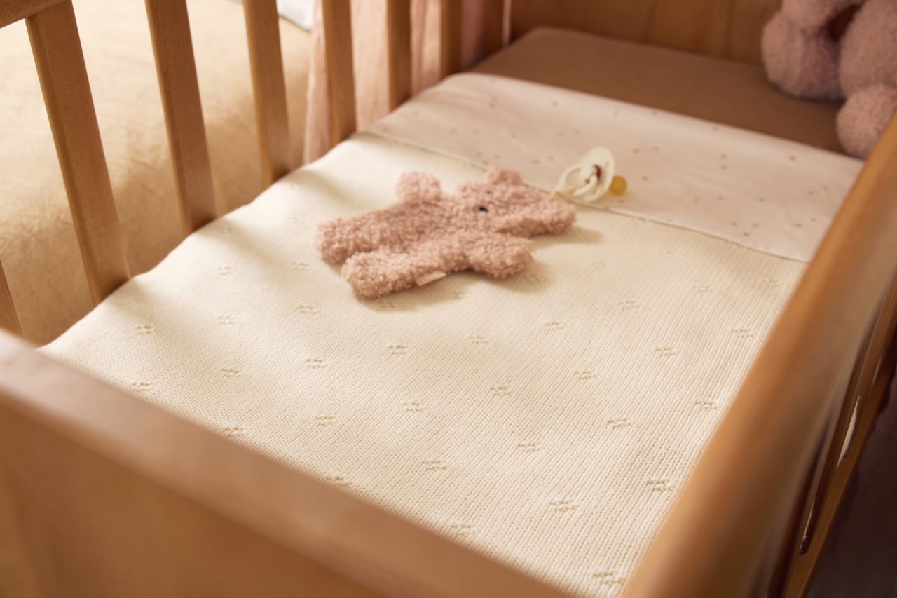 Pătură bebeluși tricotată bumbac organic 100x75 cm Cozy Knit Ivory Jollein [8]