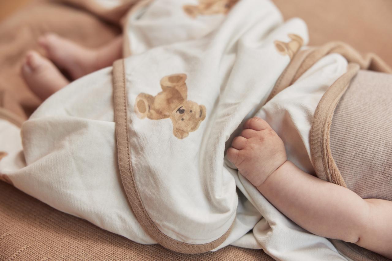 Prosop bebeluși cu glugă din bumbac organic 100% Teddy Bear Jollein [9]