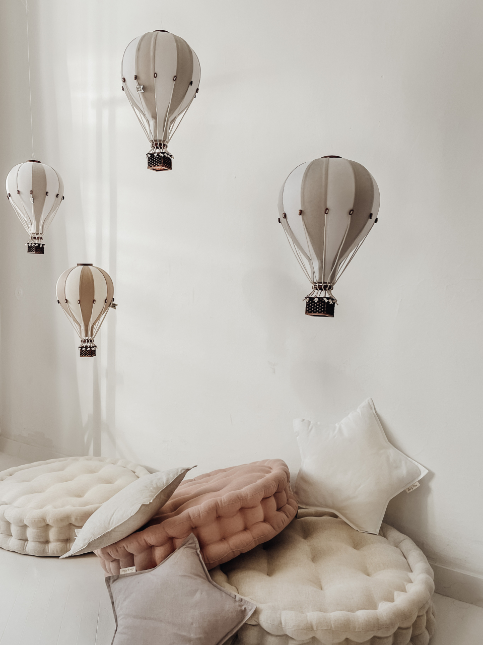 Set baloane decorative cu aer cald gri, 28 cm și 33 cm | Decor cameră copil [2]