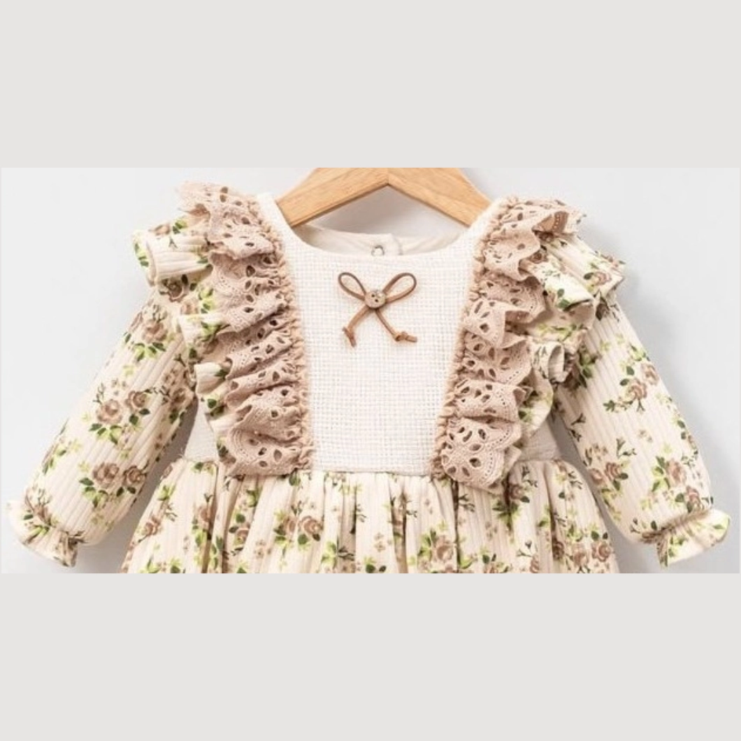 Rochiță fetițe cu volănașe, dantelă bej și imprimeu floral vintage [3]