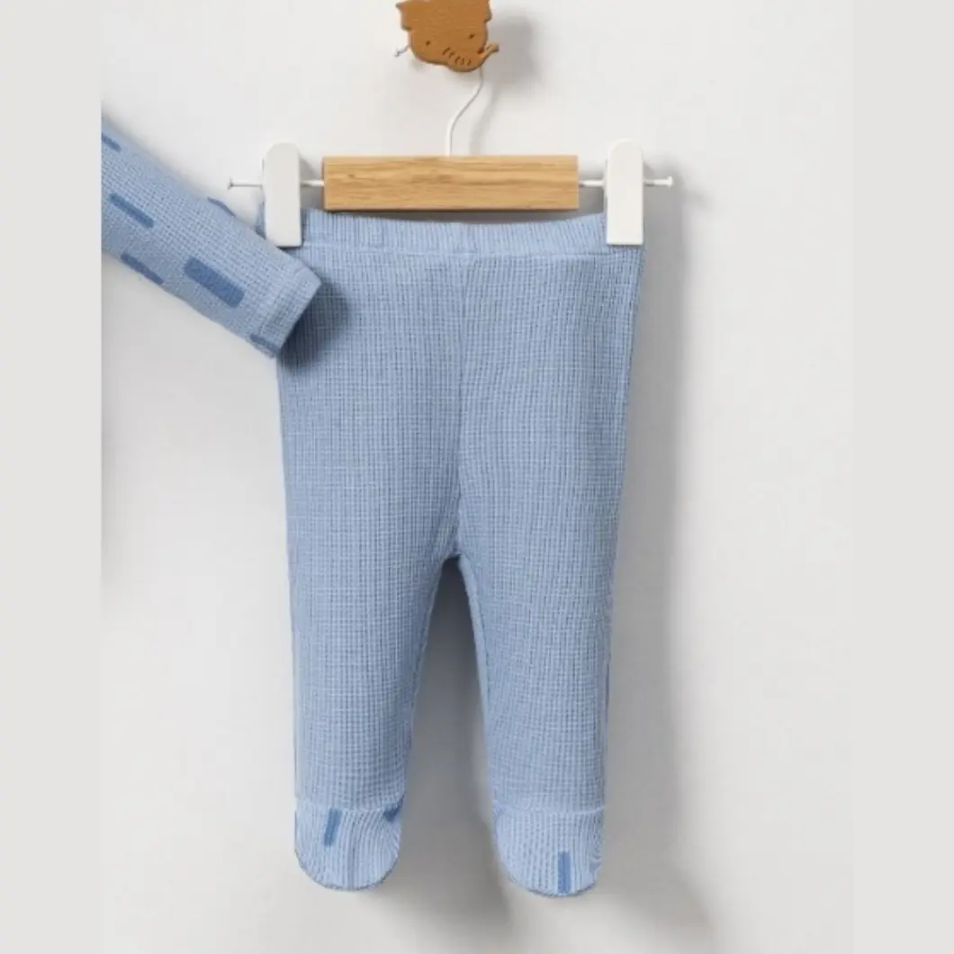 Set 3 Piese Băieței Explorer – Bluză, Pantaloni și Căciuliță [5]