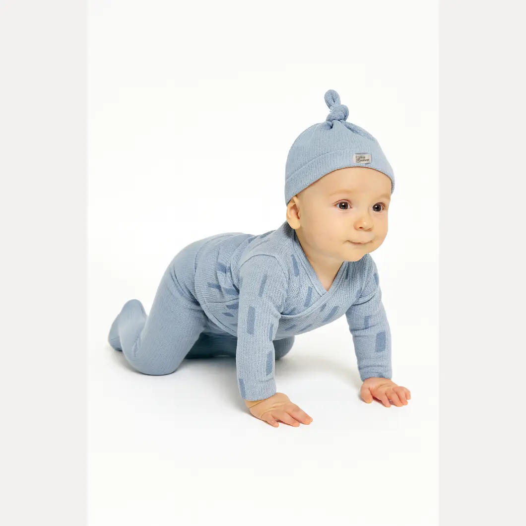 Set 3 Piese Băieței Explorer – Bluză, Pantaloni și Căciuliță [1]