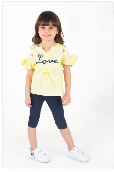Set  Fete Azalea  - Tricou Galben cu Detalii Aplicate și Colant 3/4 [1]