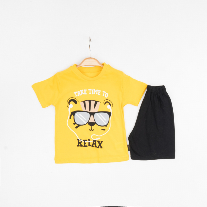 Set de Vară 2 Piese pentru Băieți Relax - Tricou Galben cu Imprimeu și Pantalon Scurt Negru [1]