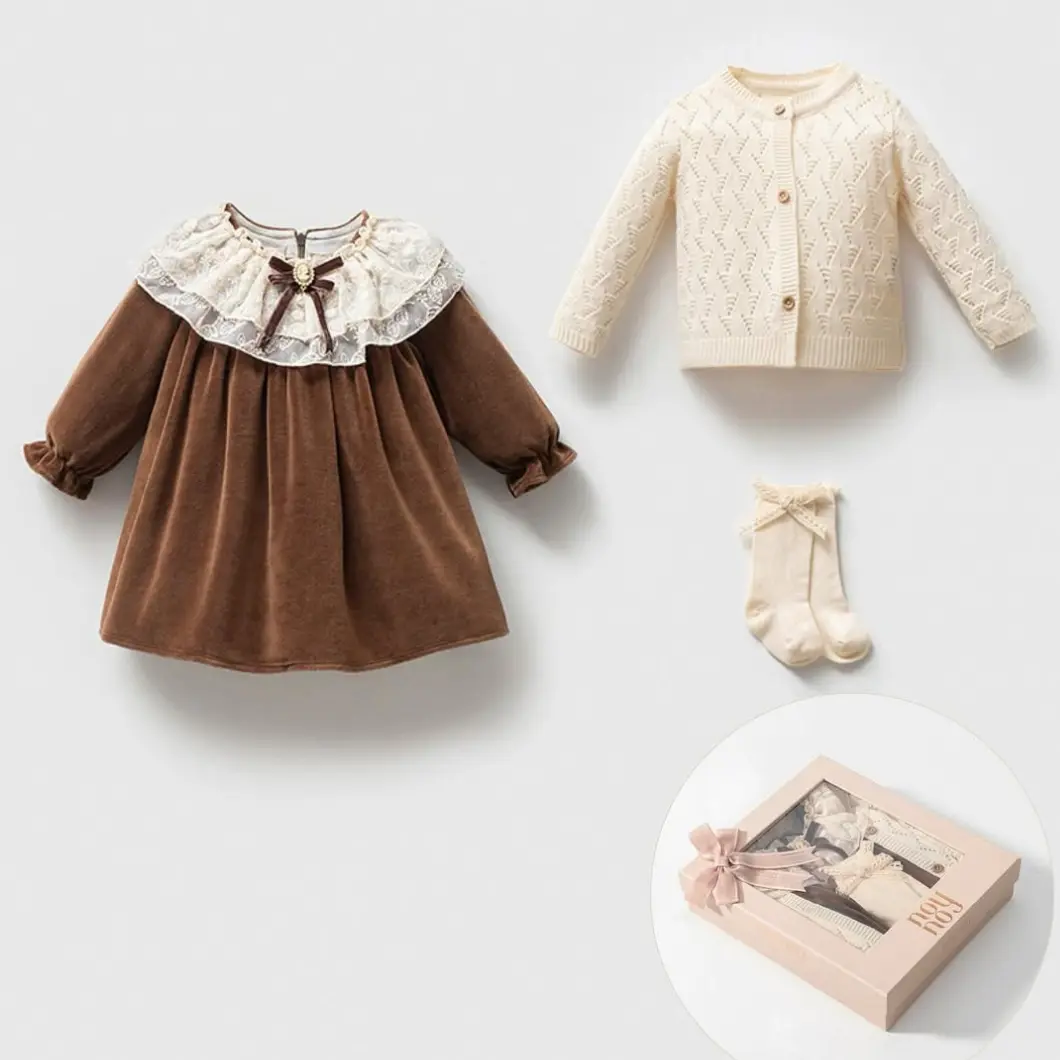 Set Botez Catifea Premium Fetițe Magdalena [1]