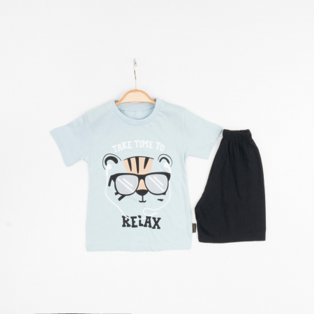 BĂIEȚI - Set de Vară 2 Piese pentru Băieți Relax - Tricou Bleu cu Imprimeu și Pantalon Scurt Negru