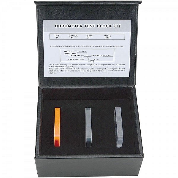 Set 3 etaloane de duritate SHORE D [2]