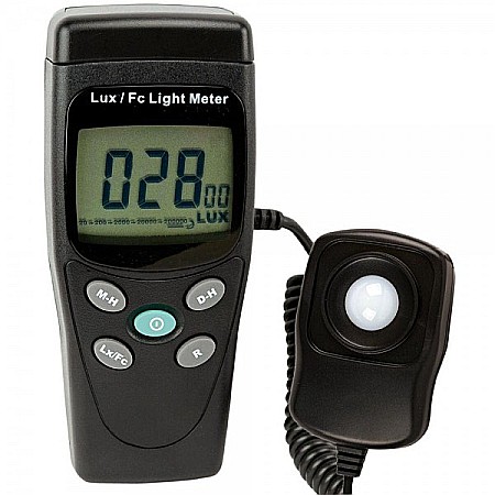 Aparate de masura si control - Luxmetru digital cu 7 calibrari