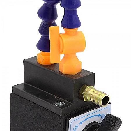 Suport cu brat flexibil si baza magnetica pentru pulverizare [2]