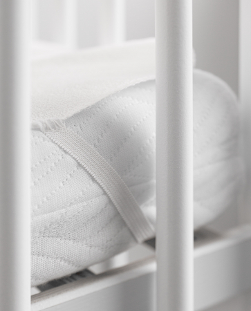 Cearsaf cauciucat cu elastic 60 x 120 (alb) [3]