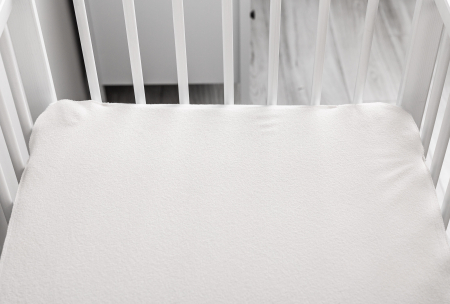 Cearsaf cauciucat cu elastic 60 x 120 (alb) [2]