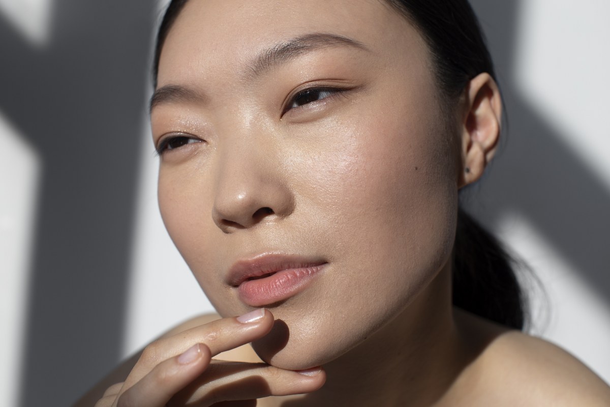 Totul despre Retinol: beneficii, cui ii este recomandat si de la ce varsta este indicat sa il folosim? - Miglo.ro