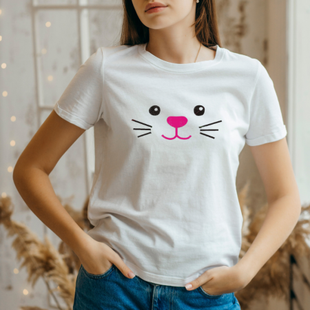 Tricouri si hanorace - Tricou brodat cu iepuras