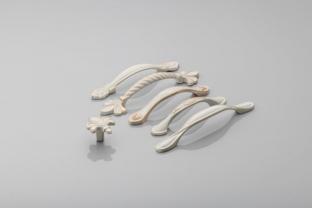 Buton mobila Royal Genova, Alb auriu [1]