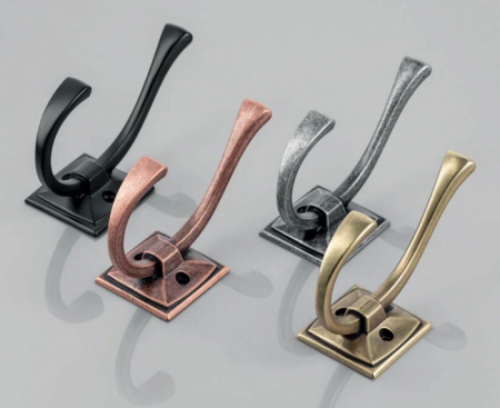 Cuier MADRYT, finisaj Alama Antik [1]