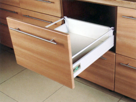 Sertare si glisiere - Sertar FDS 450 B cu 1 lonjeron 450mm