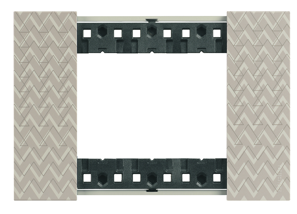 Rama ornament Bticino Living Now 3M OPTIC KA4803MM [1]