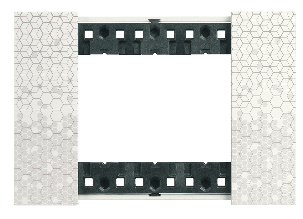 Rama ornament Bticino Living Now 3M PIXEL KA4803MW [1]