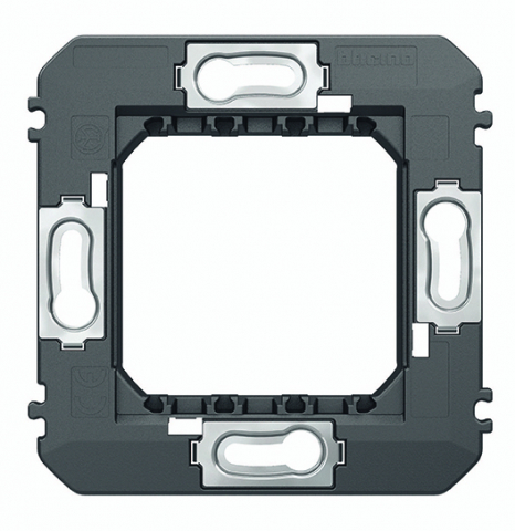 Categorii - Suport pentru montarea cadrelor electrificate in cutiile cu 2 module K8102