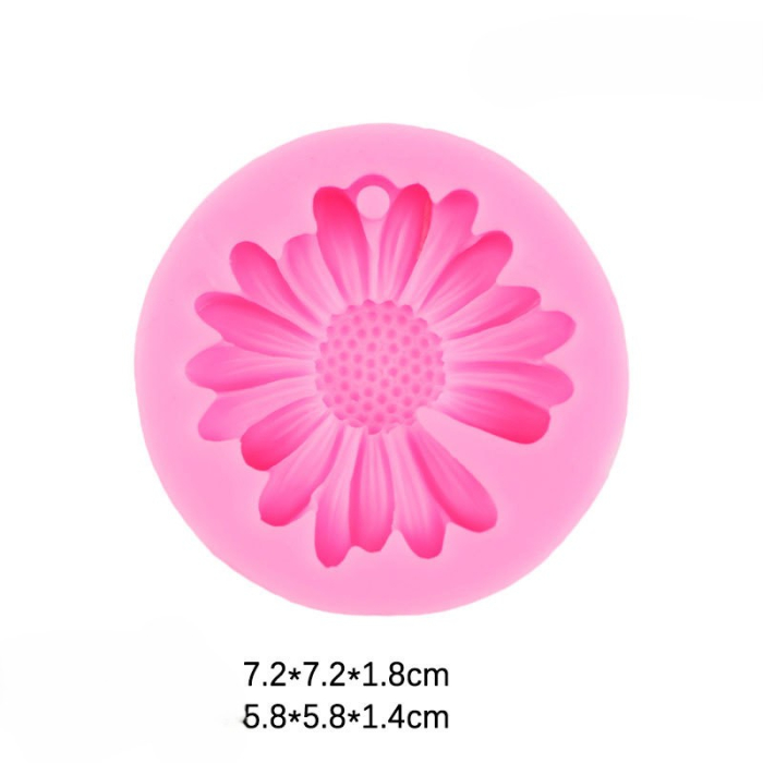 Matrita de silicon, Milmatt, Model Crizantema cu orificiu, pentru lumanari, 72 x 72 x 18 mm [3]