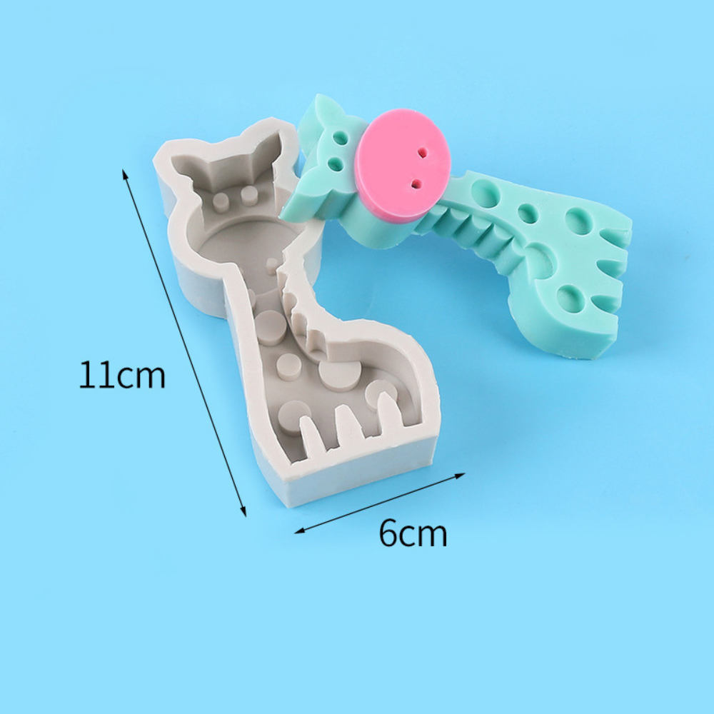 Matrita de silicon, Milmatt, Model Girafa, pentru lumanari, silicon alimentar, non toxic, 110 x 60 mm [4]