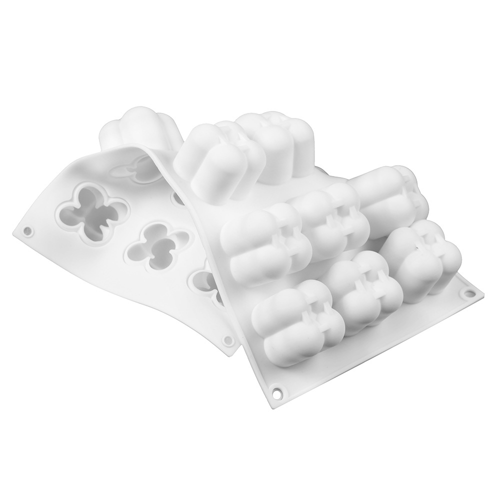 Matrita de silicon pentru lumanari, Milmatt, Model 15 cuburi Bubble, 3D [4]