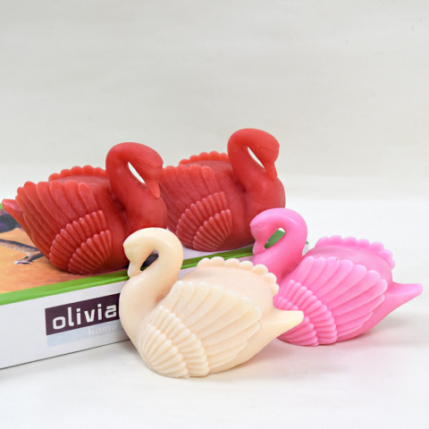 Matrita de silicon, Milmatt, Model lebada pentru lumanari, silicon alimentar, non toxic, 7 x 10 cm [1]