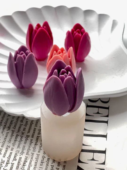 Matrita din silicon alimentar premium,  Lalea 3  pentru desert, săpun și lumânări [1]