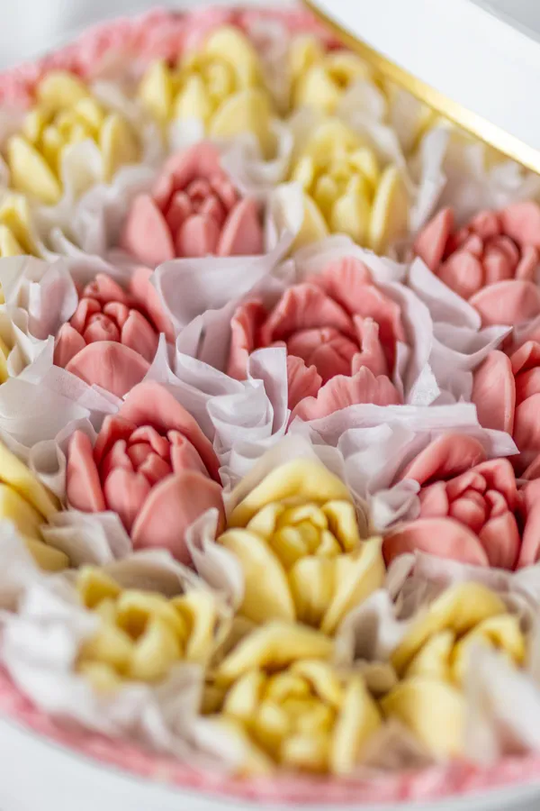 Matrita din silicon alimentar premium,  Lalea 4  pentru desert, săpun și lumânări [4]