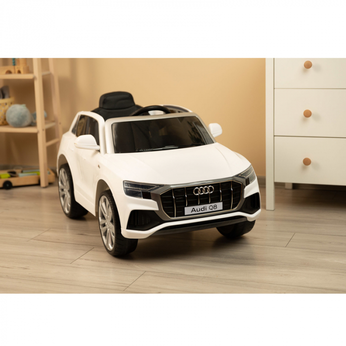 Masina electrica cu telecomanda pentru copii Audi RS Q8 7543, Alb [15]