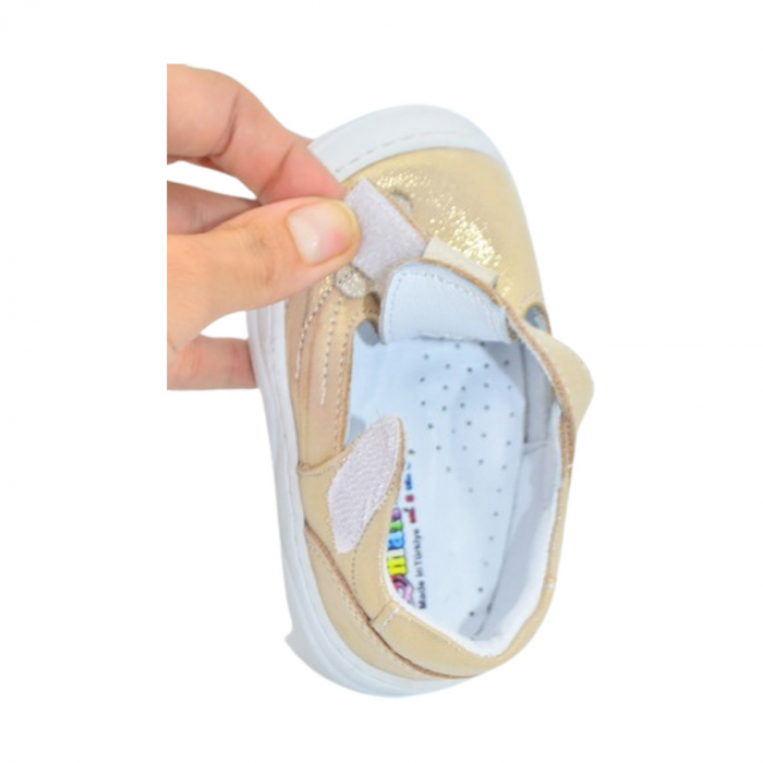 Pantofi ortopedici din piele, cu talpa flexibila, pentru fete Small Foot, SF164A, Auriu [5]