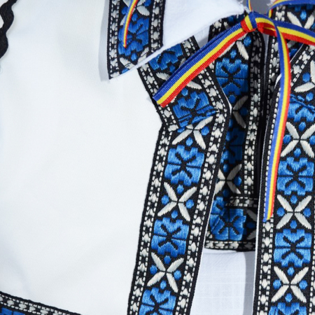 Costum traditional pentru baieti 4 piese Mini Junior CTPF-4, Alb [2]