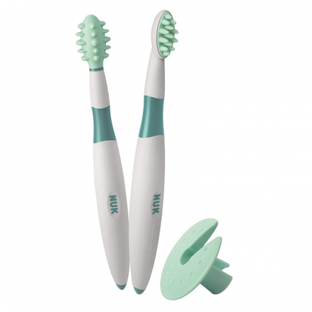 Articole de ingrijire - Set 2 perii cu inel de protectie 6+ luni Nuk 256205V, Verde