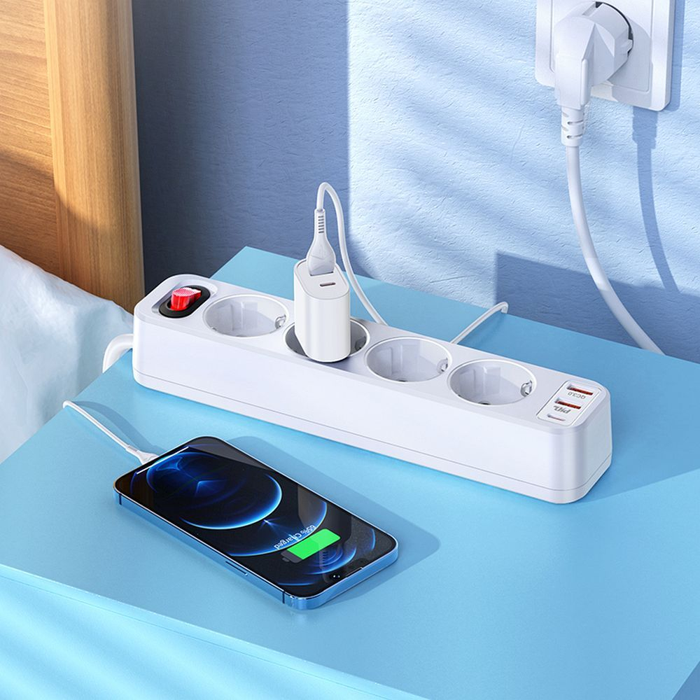 Priză HOCO Prelungitor 4 Biți + 2 x USB A + Tip C PD QC 3A 20W NS1 Alb - Putere și Versatilitate [3]